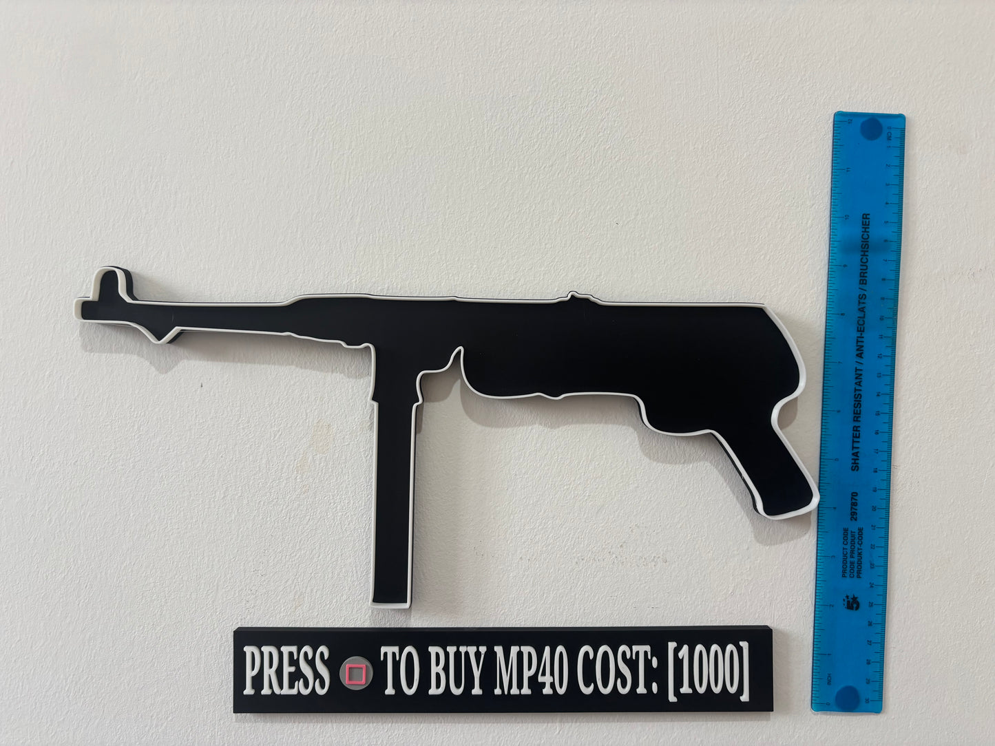 🧟‍♂️ MP40 Wall Buy Wall / Door Art
