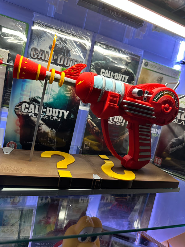Full Size Raygun with Stand
