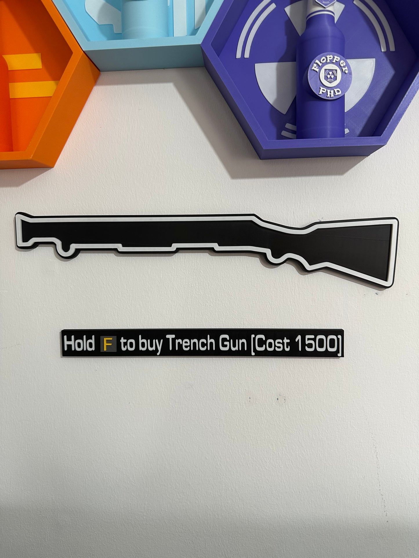 🧟‍♂️ Trench Gun Wall Buy Wall / Door Art