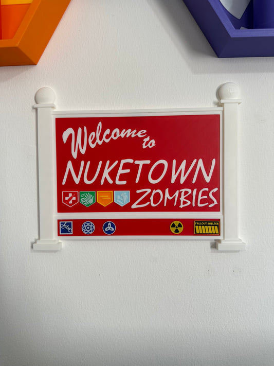 ☢️ Mannequin Town Wall / Door Art