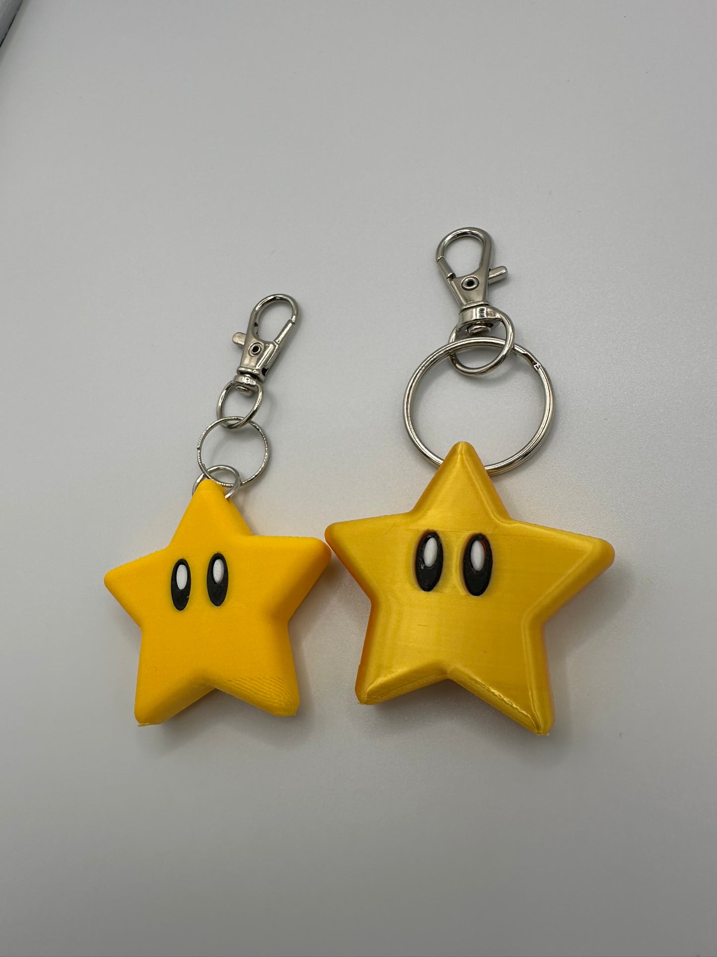 ⭐ Retro Star Keyrings / Keychain